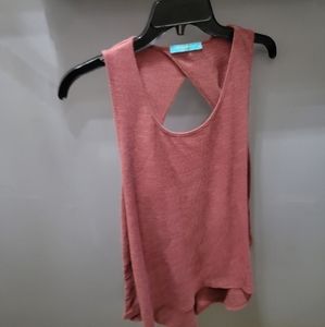 Red tank workout tee